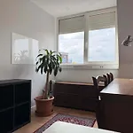 Spacious Family And Free Parking In Feriehus *
