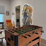 בית נופש Spacious Family And Free Parking In *