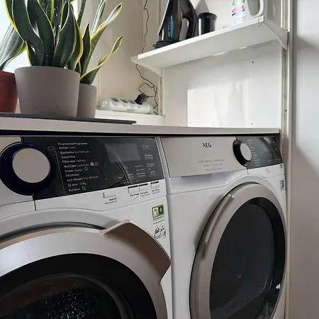 Spacious Family And Free Parking In Holiday home Eindhoven