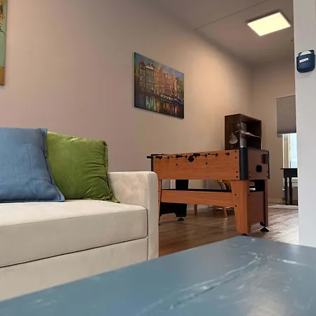 Spacious Family And Free Parking In בית נופש