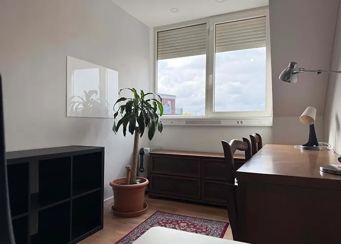 Spacious Family And Free Parking In Hébergement de vacances *