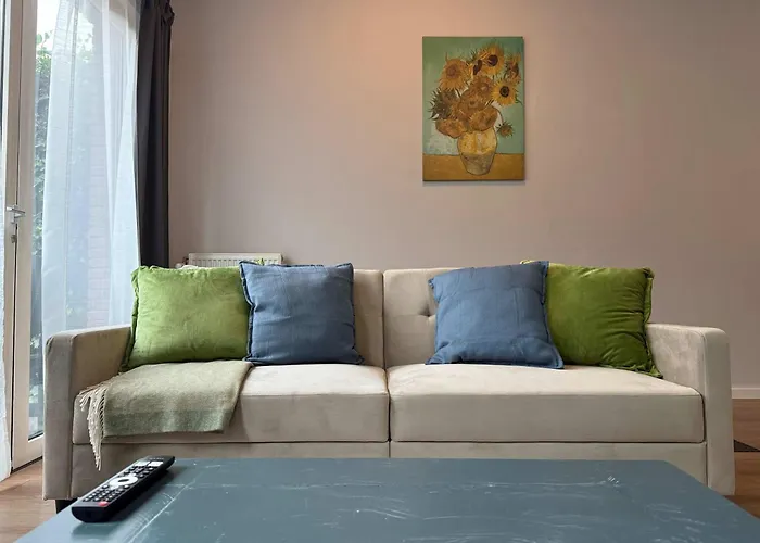 Holiday home Spacious Family And Free Parking In Eindhoven