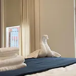 Spacious Family And Free Parking In